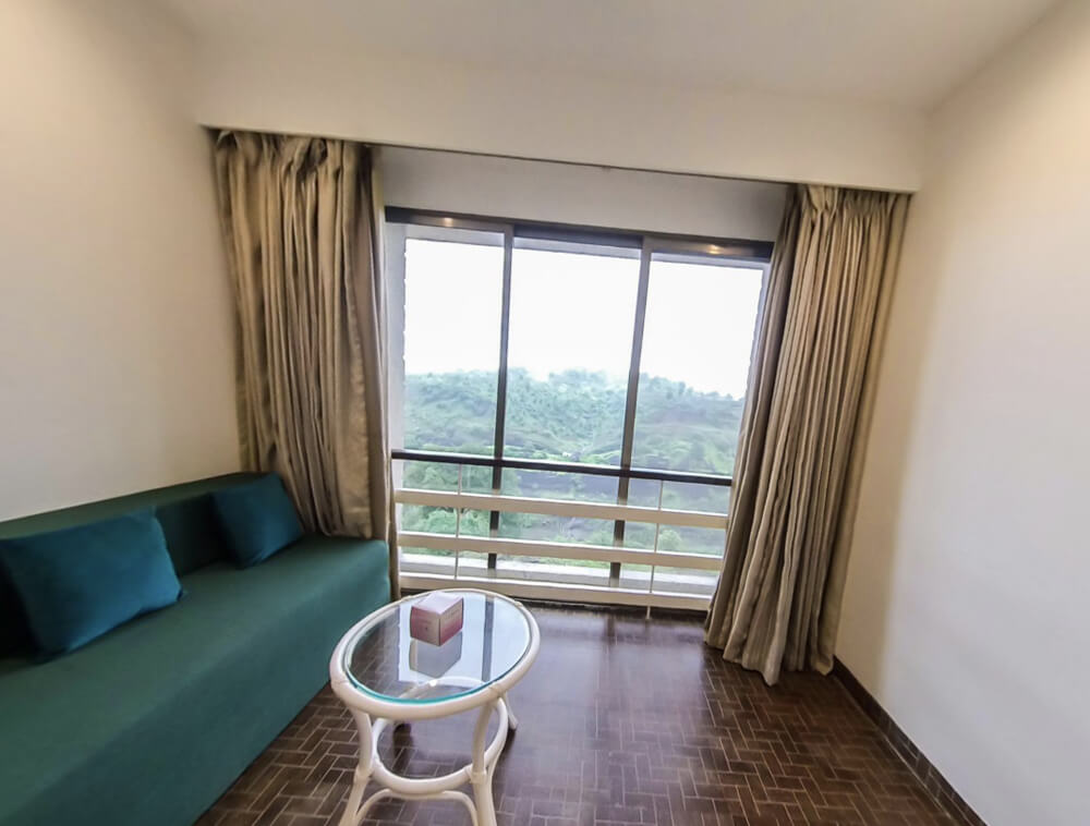 Superior Room Valley View 1